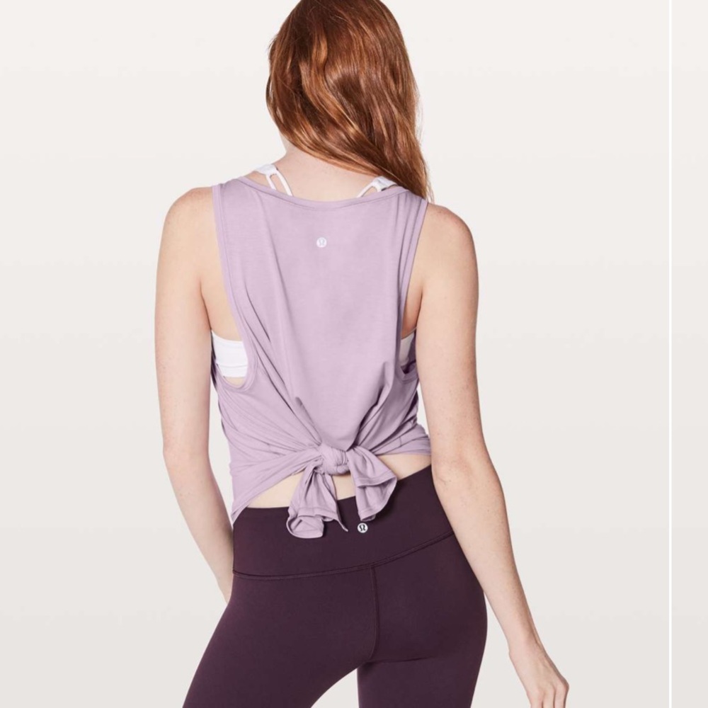Lululemon Watch Me Flip Tank